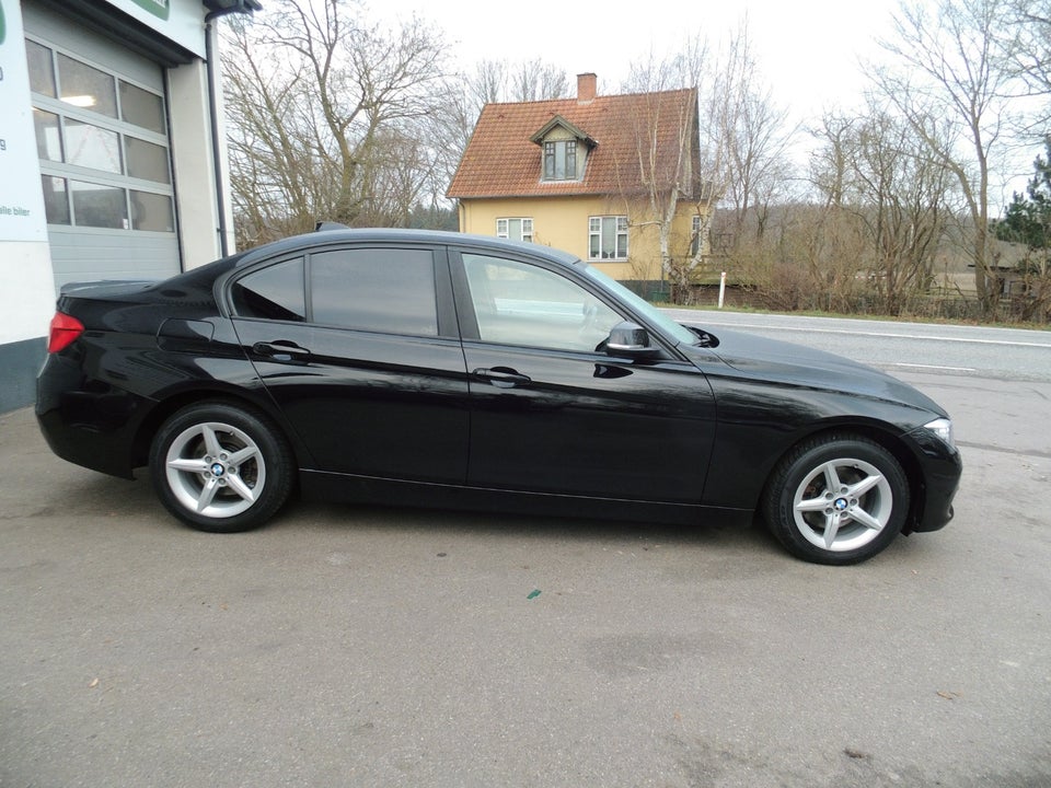 BMW 320d 2,0 aut. 4d