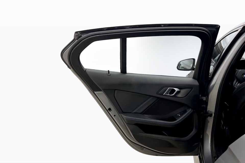 BMW 120i 2,0 M-Sport aut. 5d