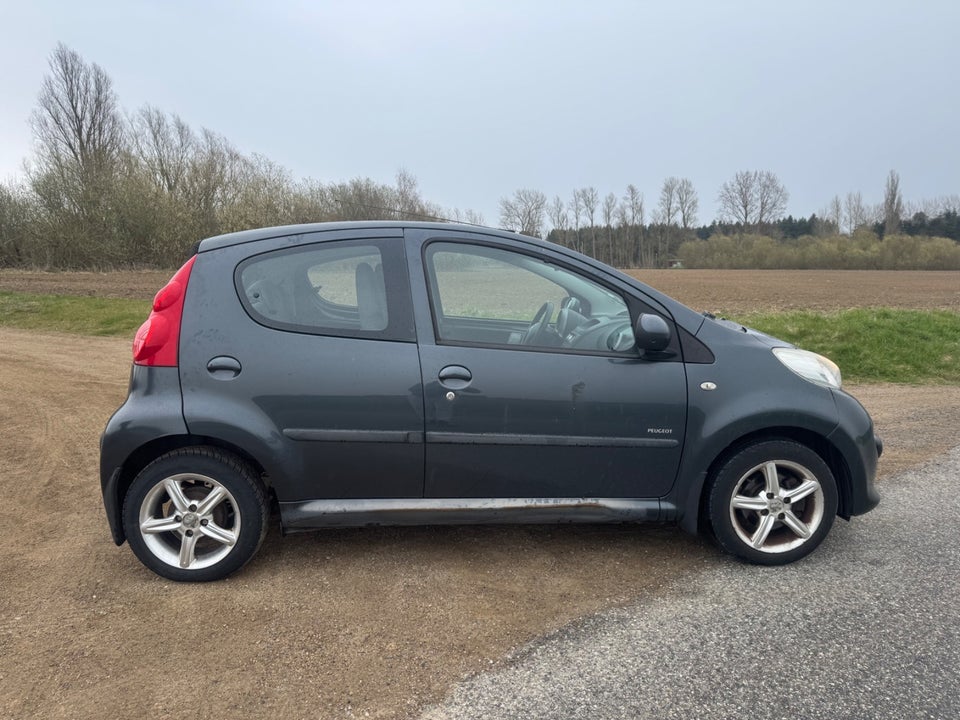 Peugeot 107 1,0 Trendy 5d