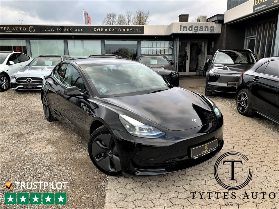 Tesla Model 3 RWD 4d