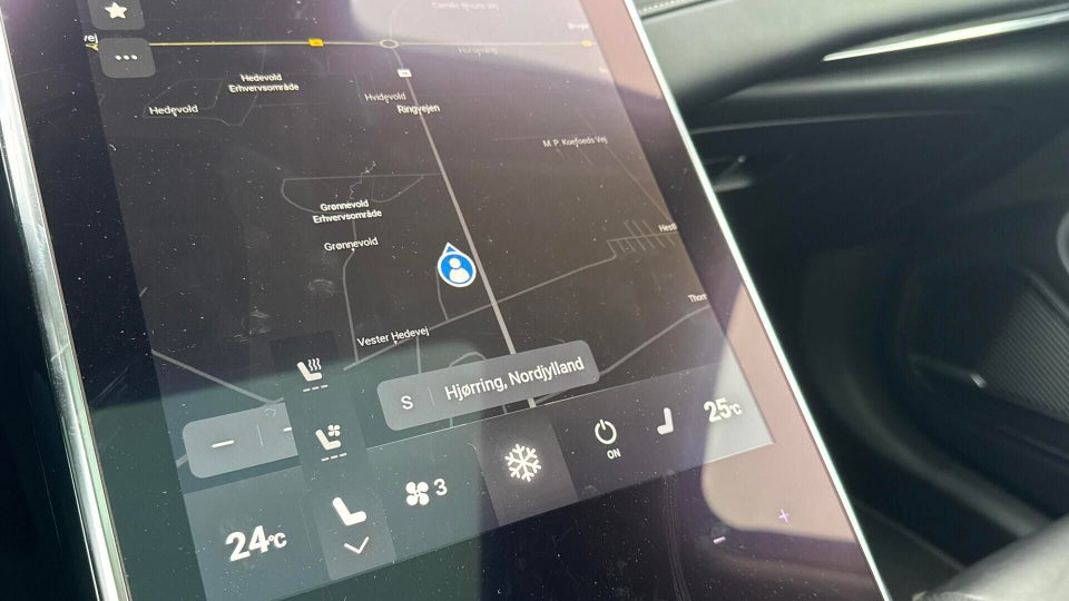 MG Marvel R Luxury 5d