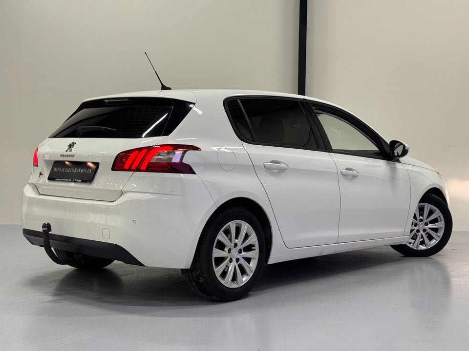 Peugeot 308 1,6 HDi 92 Active 5d