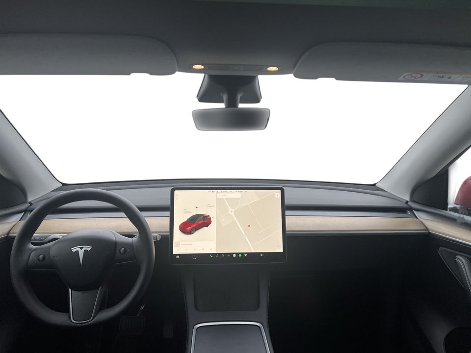 Tesla Model Y Long Range AWD 5d