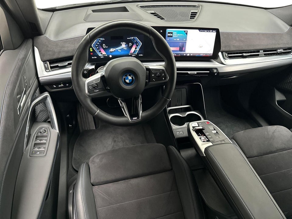 BMW iX2 xDrive30 M-Sport 5d