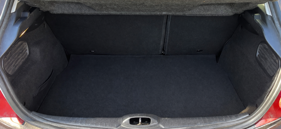 Peugeot 208 1,6 e-HDi 92 Active 5d