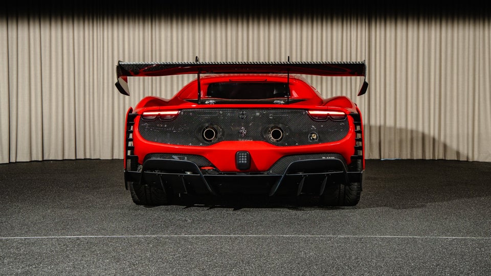 Ferrari 296 GTB 2,9 DCT 2d