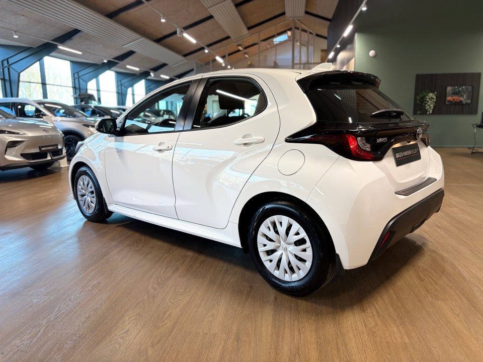 Toyota Yaris 1,0 T1 5d