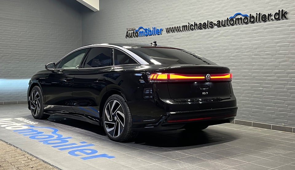 VW ID.7 77 Pro Business Premium 5d