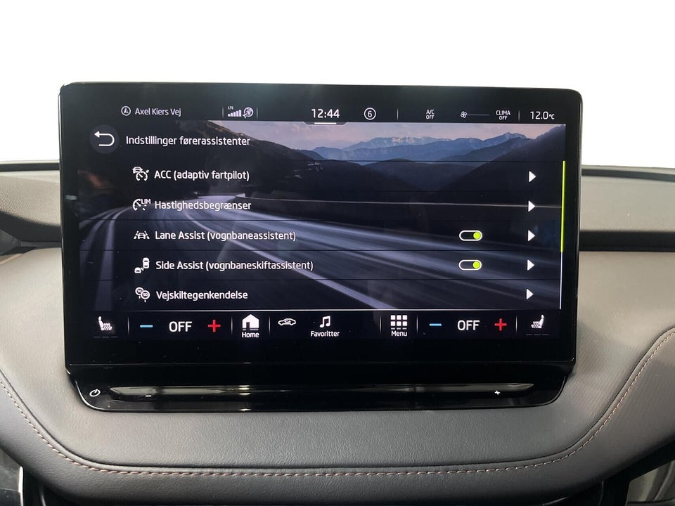 Skoda Enyaq 60 iV Lounge 5d