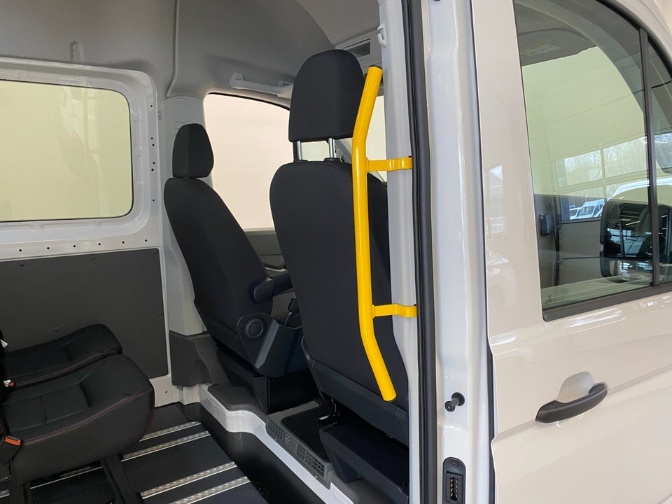 MAN TGE 2,0 3.140 Kombi L3H2 aut. FWD