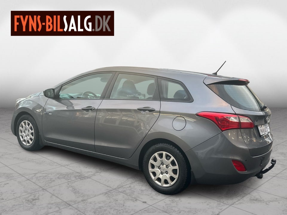 Hyundai i30 1,6 CRDi 110 Comfort Go! CW 5d