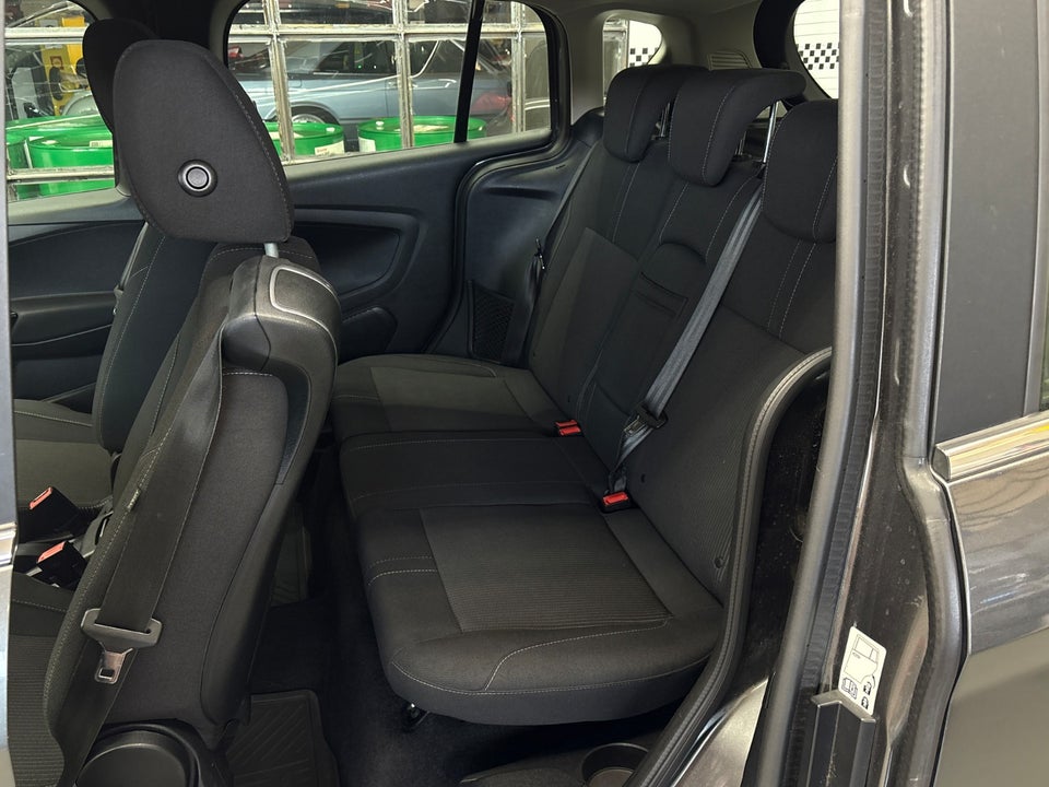 Ford B-MAX 1,0 SCTi 100 Titanium 5d