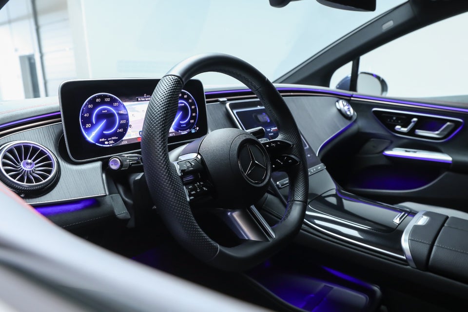 Mercedes EQE350+ AMG Line 4d