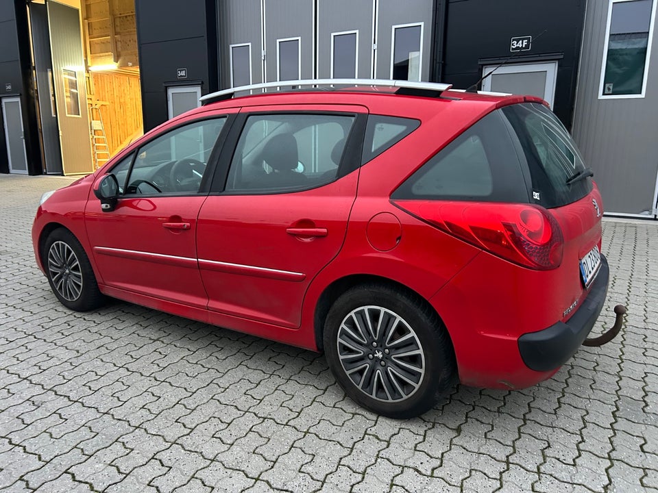 Peugeot 207 1,6 HDi 92 Comfort+ SW 5d