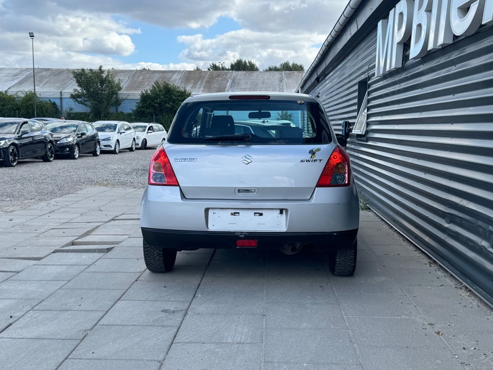 Suzuki Swift 1,5 GL-A 3d