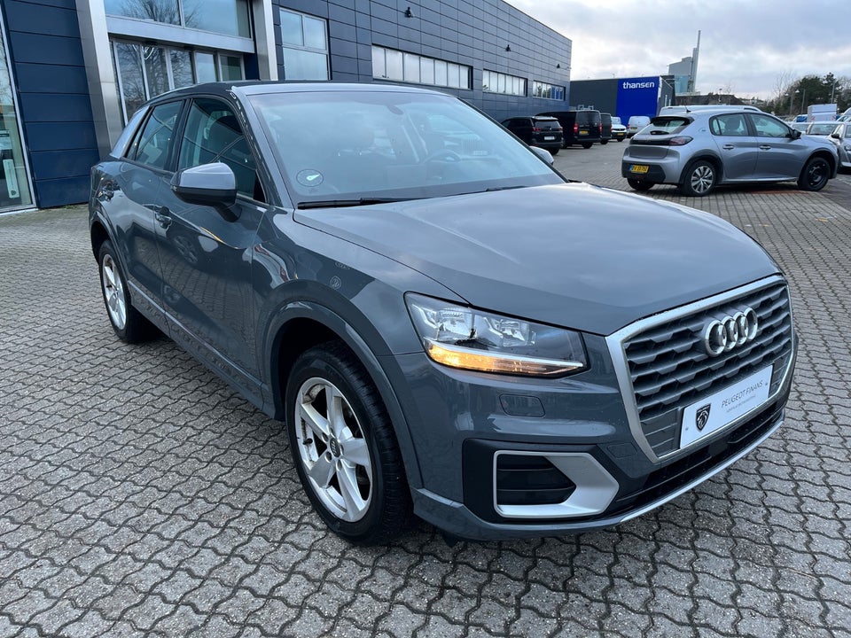 Audi Q2 35 TFSi S-tr. 5d