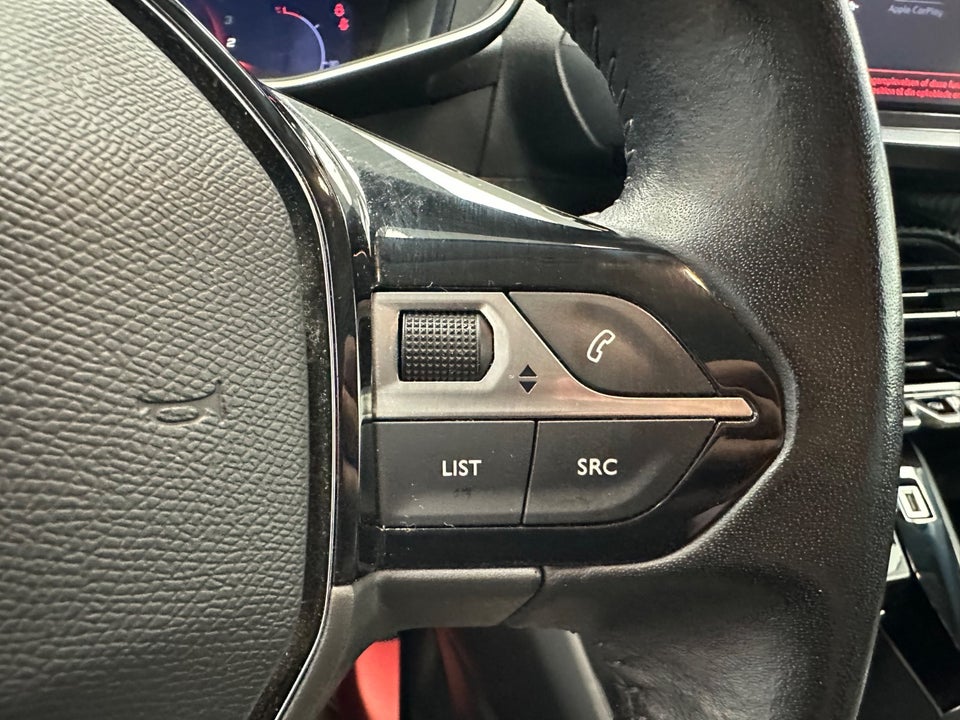 Peugeot 208 1,2 PureTech 100 Allure Pack 5d