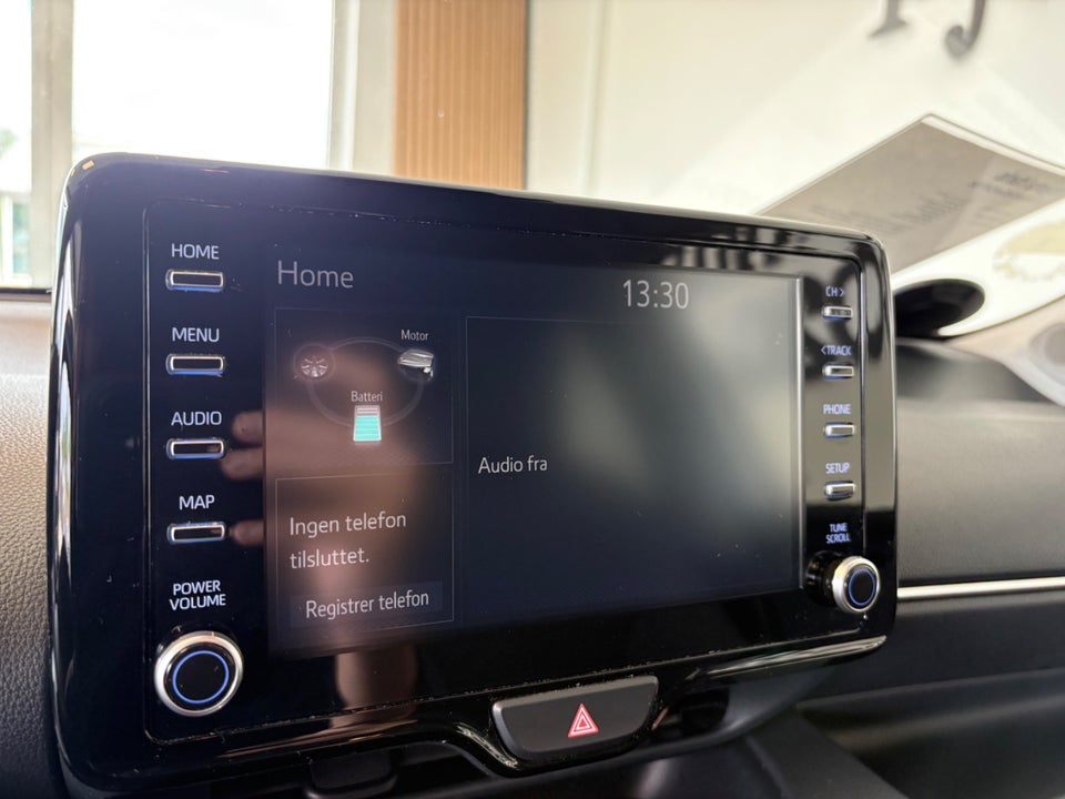 Toyota Yaris 1,5 Hybrid H3 e-CVT 5d