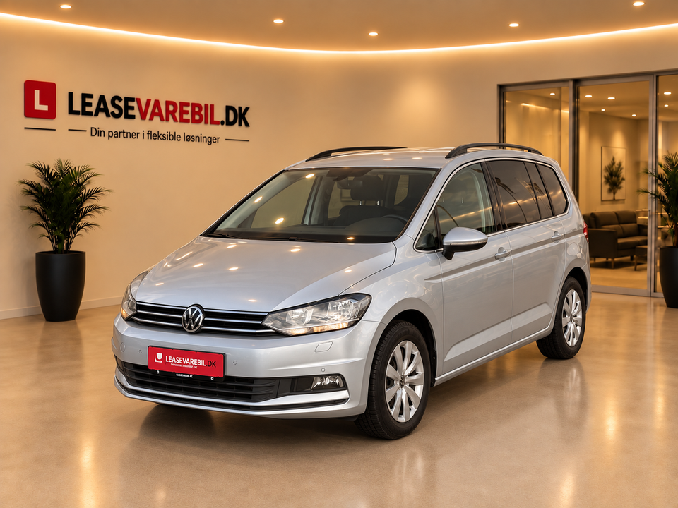 VW Touran 2,0 TDi 150 Highline DSG Van 5d