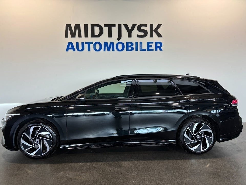 VW ID.7 86 Style S Tourer Van 5d