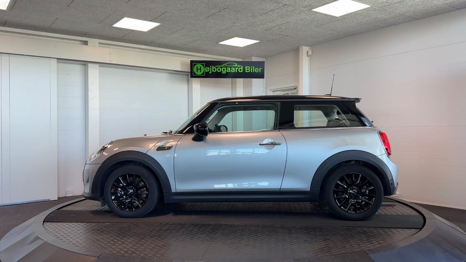 MINI Cooper SE Edition Premium 3d