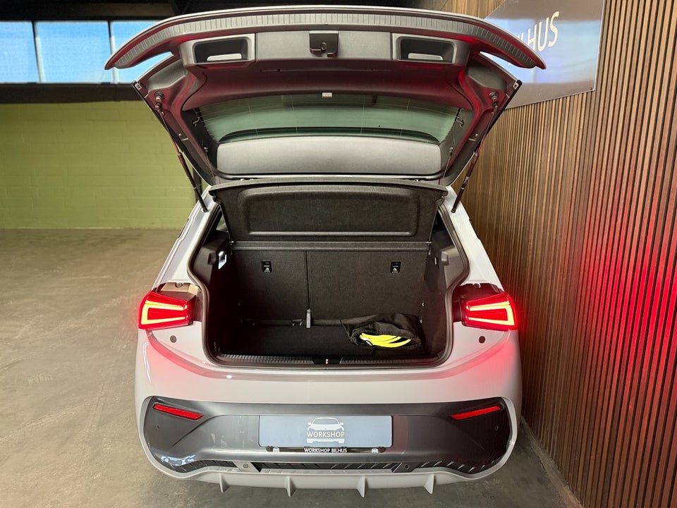 Cupra Born 58  5d