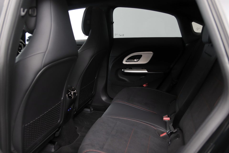 Mercedes CLA250+ EQ AMG Line Coupé 4d