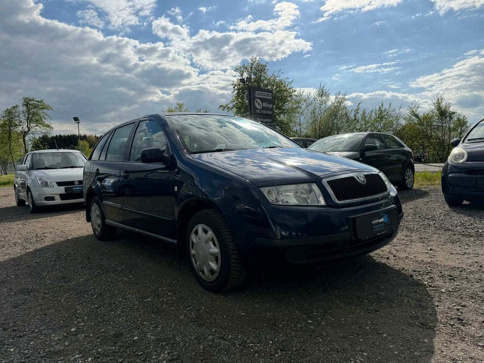 Skoda Fabia 1,4 16V 75 Ambiente 4d