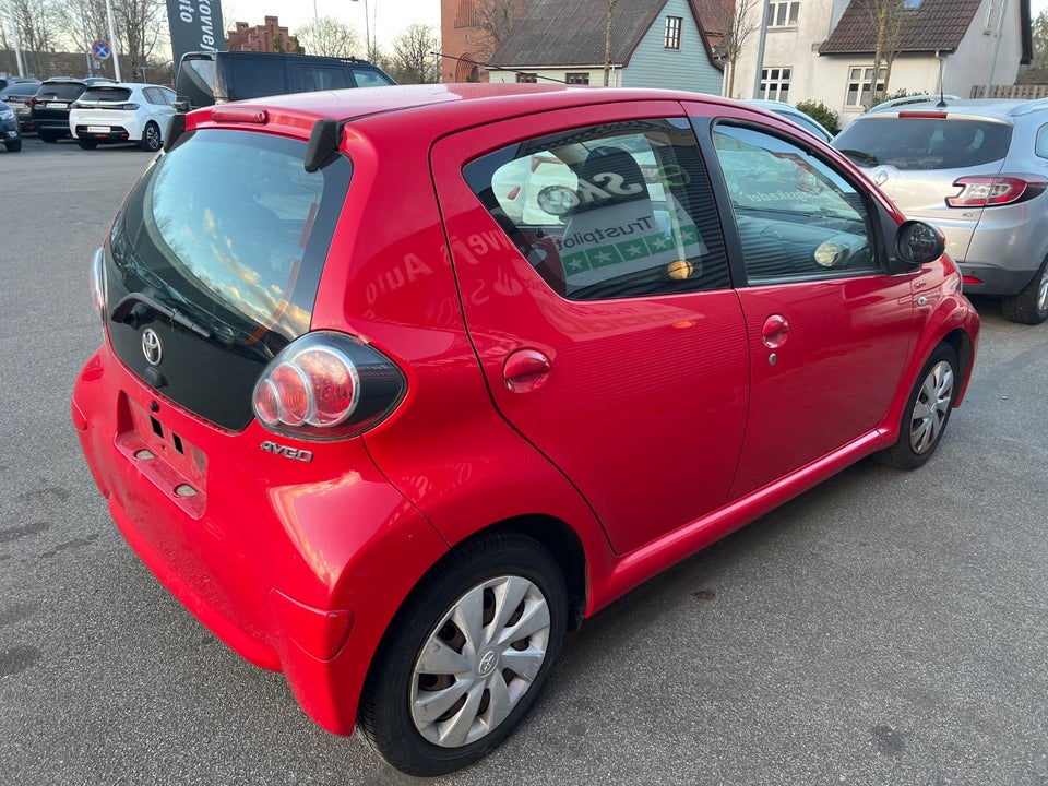 Toyota Aygo 1,0 VVT-i T1 5d