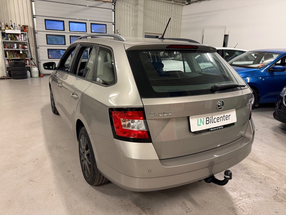 Skoda Fabia 1,0 TSi 110 Ambition Combi DSG 5d