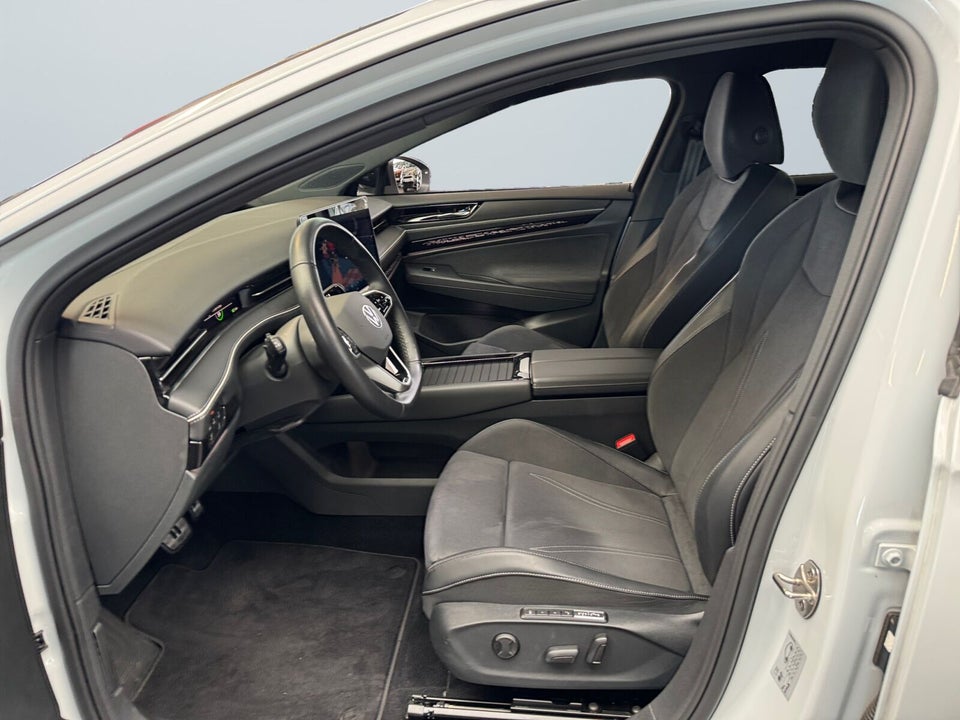 VW ID.7 77 Style+ Tourer 5d