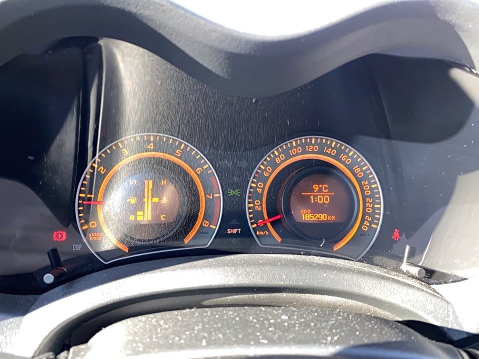 Toyota Auris 1,6 Terra 5d