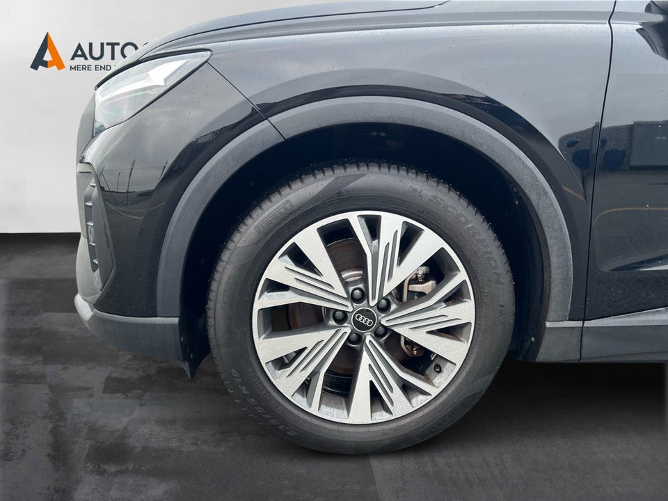 Audi Q4 e-tron 40  5d