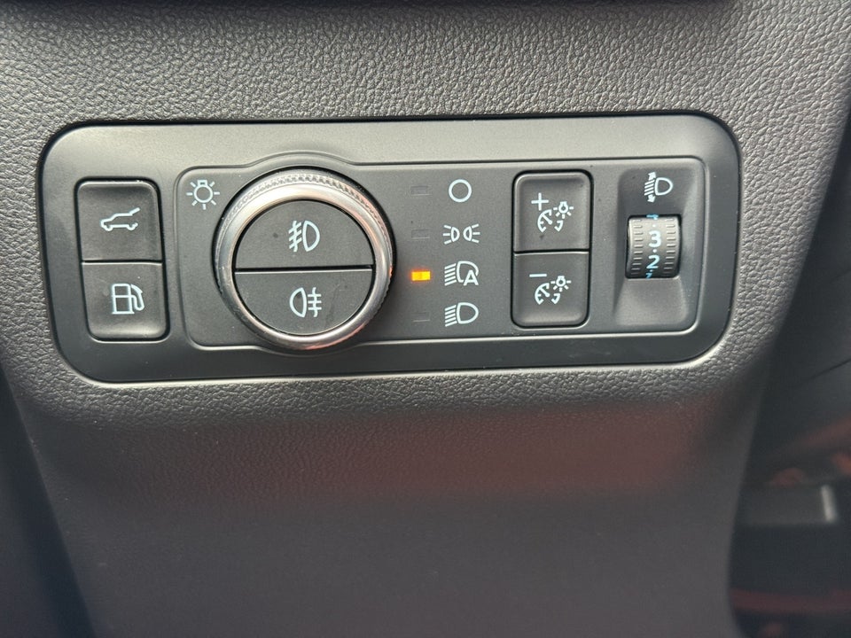 Ford Kuga 2,5 PHEV ST-Line X CVT 5d