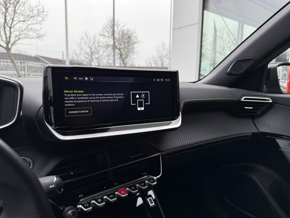 Peugeot e-2008 54 GT 5d