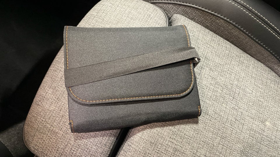 MINI Cooper SE Essential 3d