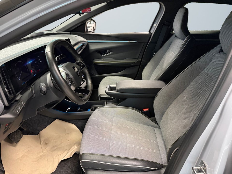 Renault Megane E-Tech 60 Techno 5d