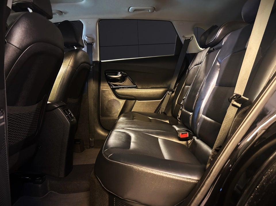 Kia Niro 1,6 HEV Advance DCT 5d