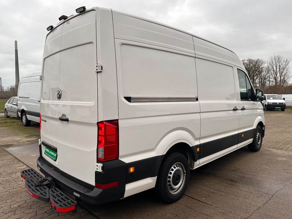 VW Crafter 35 2,0 TDi 177 Kassevogn L3H2 aut.