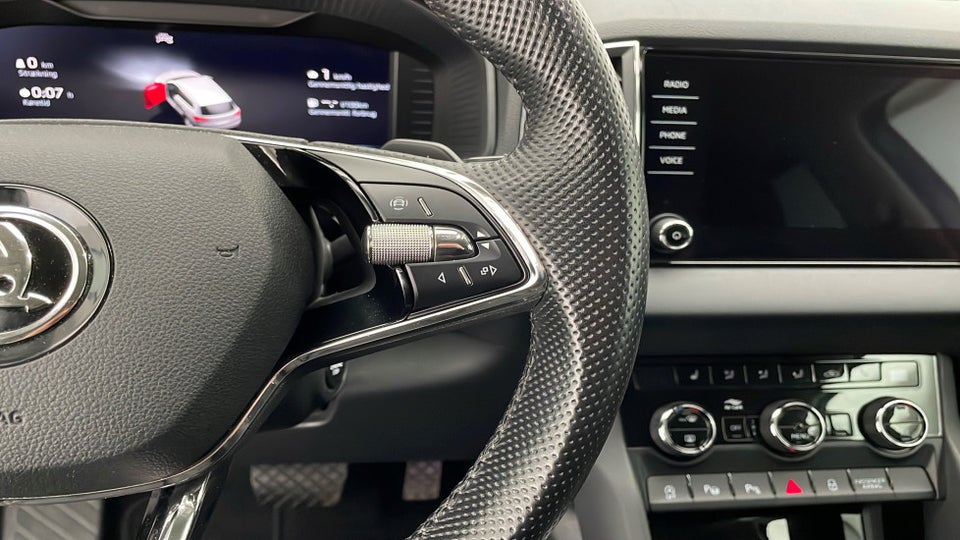 Skoda Karoq 1,5 TSi 150 Celebration 5d