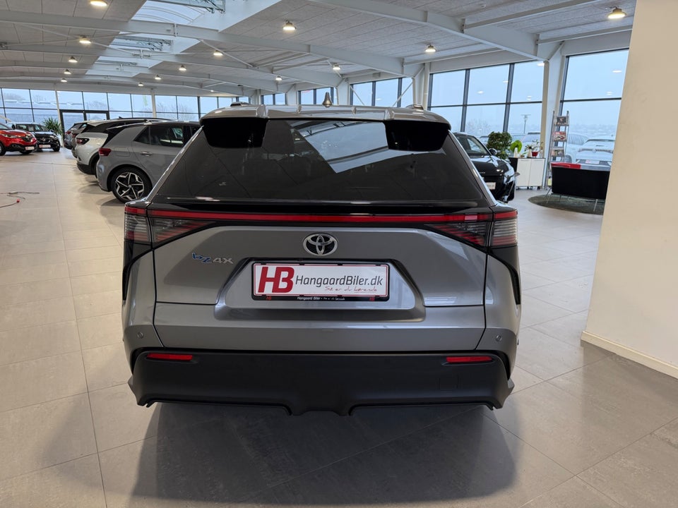 Toyota bZ4X Executive Premium 5d