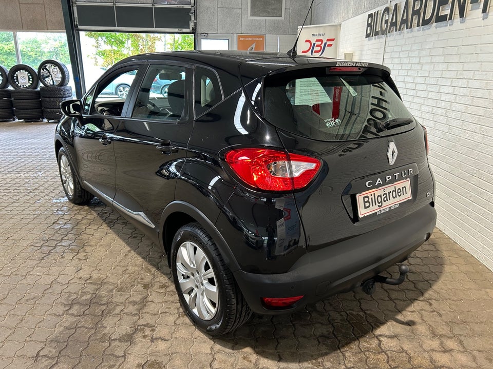 Renault Captur 1,2 TCe 120 Expression EDC 5d