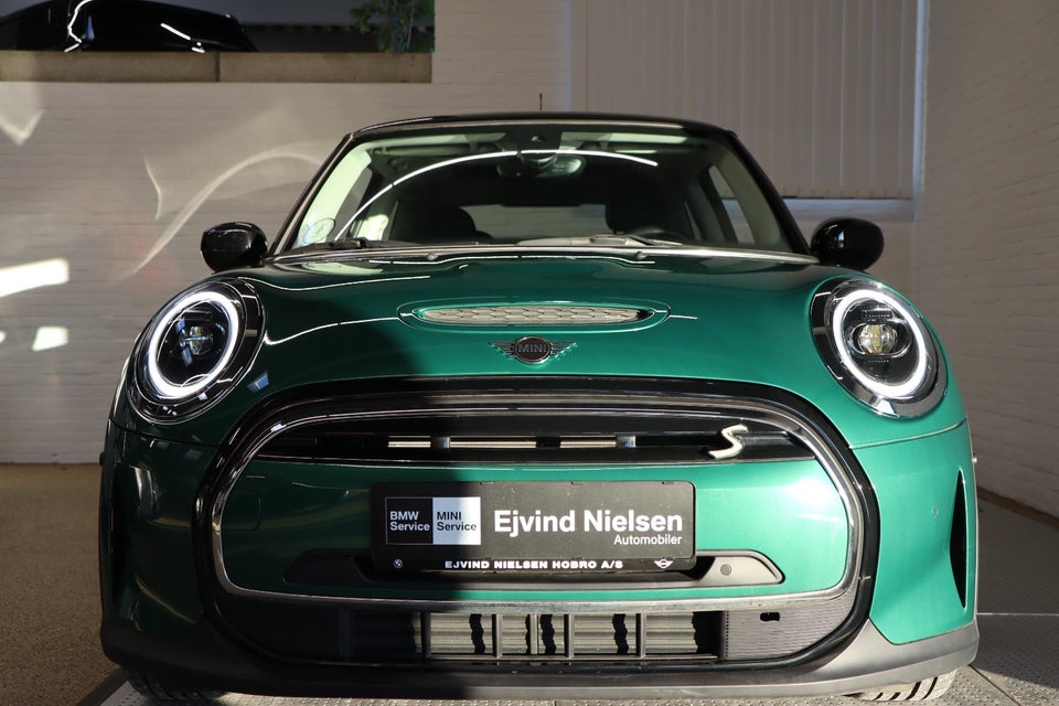 MINI Cooper SE Camden Edition 3d