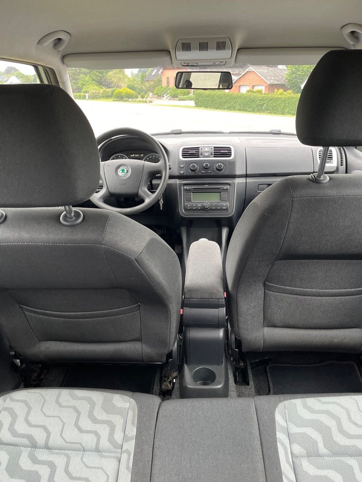 Skoda Fabia 1,4 16V Ambiente 5d