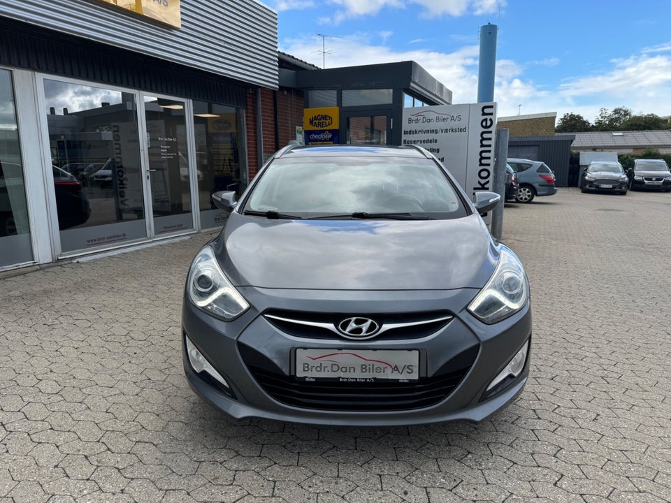 Hyundai i40 1,7 CRDi 115 Premium CW 5d