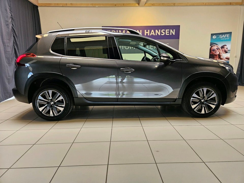 Peugeot 2008 1,2 PureTech 130 Allure Sky 5d