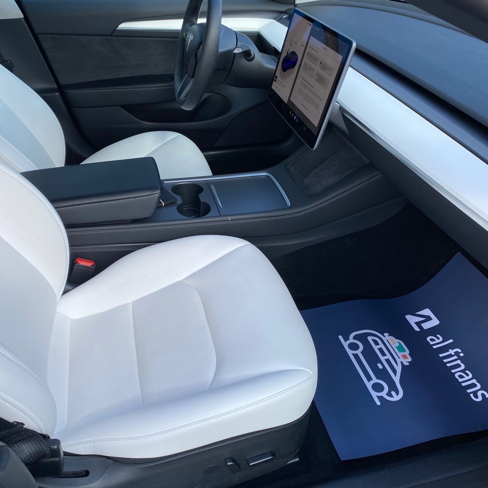 Tesla Model 3 Performance AWD 4d