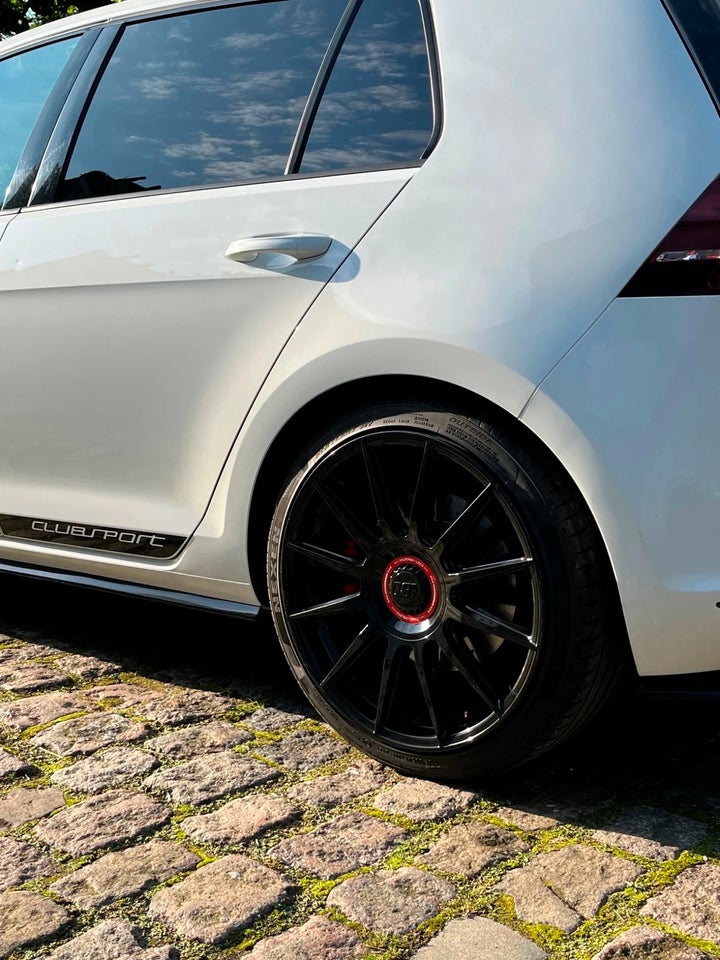 VW Golf VII 2,0 GTi Clubsport DSG 5d