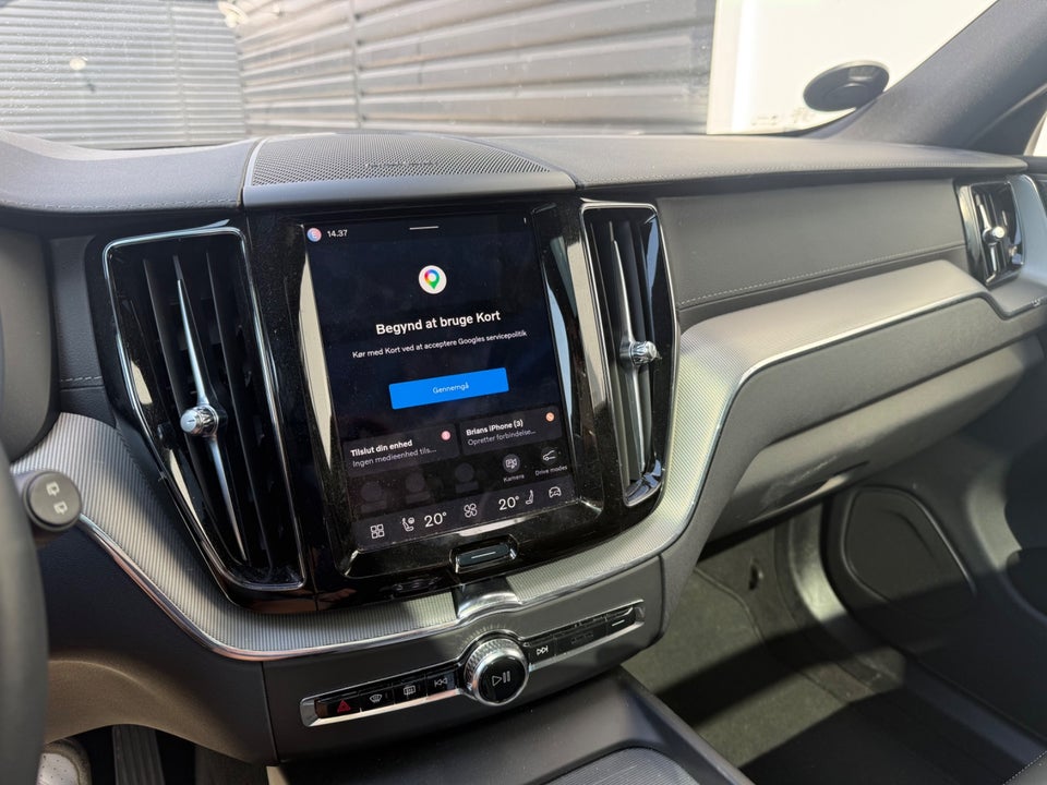 Volvo XC60 2,0 T6 ReCharge Black Edition aut. AWD 5d
