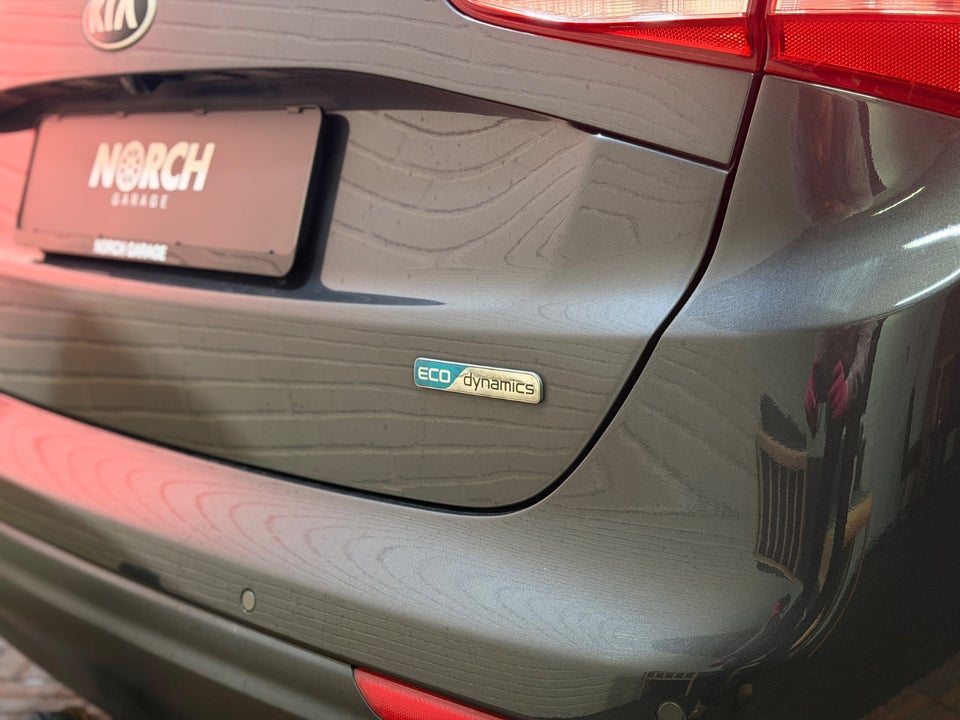 Kia Ceed 1,6 CRDi 136 Attraction SW 5d